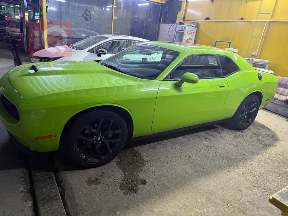 Dodge Challenger